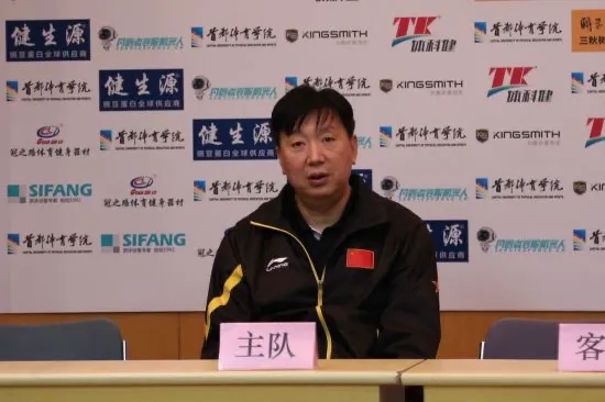 百家乐-擅长救火，临场指挥出色！辽宁女排老帅远超赵勇，他才应去国家队|李海运|男排|李导|辽宁男排|中国女排_新浪新闻