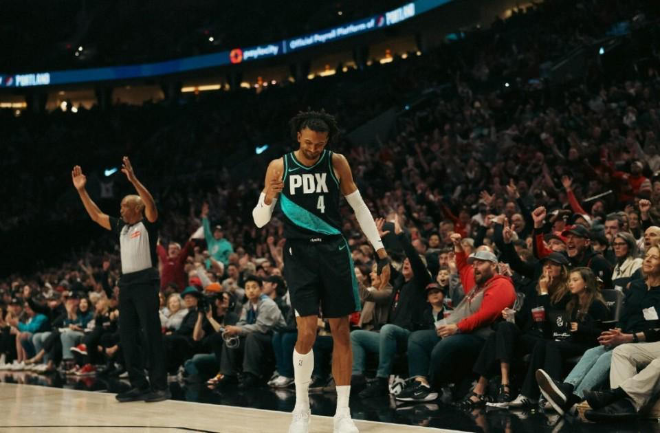 百家乐规则-NBA常规赛西部大结局：开拓者力压快船，湖人火箭首轮狭路相逢